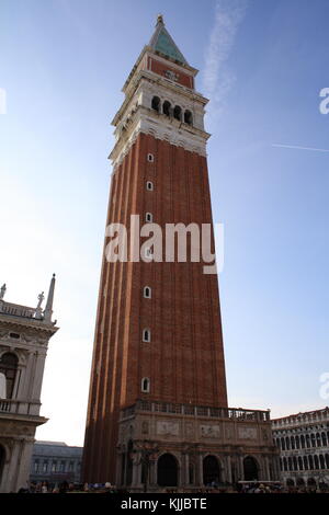 Il campanile di piazza san marco Foto Stock