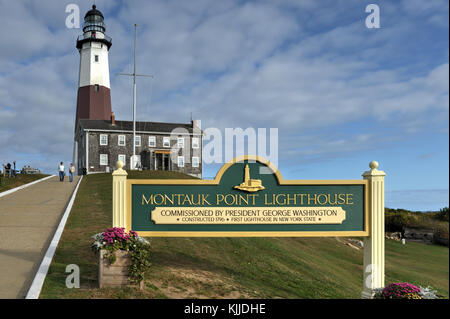 Montauk, new york - ottobre 13, 2013: montauk point lighthouse in corrispondenza del bordo di long island, new york. Il primo faro nello stato di new york. Foto Stock