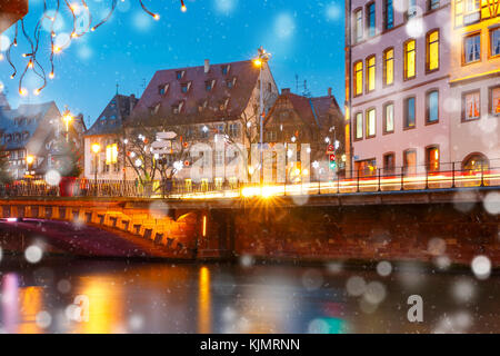 Argine di Natale a Strasburgo, in Alsace Foto Stock