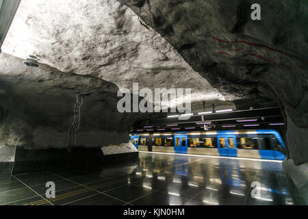 Stoccolma, Svezia - 22 maggio 2014. La metropolitana di Stoccolma, Svezia interno di stadshagen Foto Stock