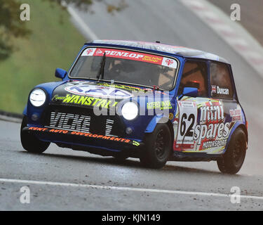 Arnold Duncan, mini Se7en, mini Se7en campionato, barc campionati, britcar, corse nella notte, Brands Hatch, novembre 2017, pioggia pioggerella,. un Foto Stock