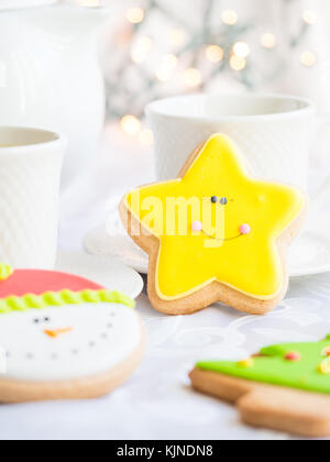 Natale decorati gingebread cookie. Foto Stock