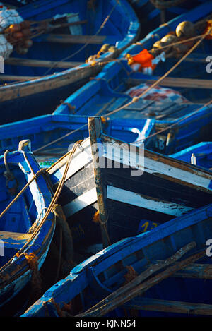 Barche ormeggiate in skala du port a Essaouira, Marocco. Foto Stock