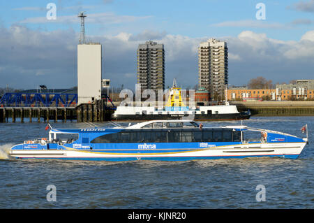 Giove Clipper parte della MBNA Thames Clippers flotta operante river bus servizio sul Fiume Tamigi a Londra Foto Stock