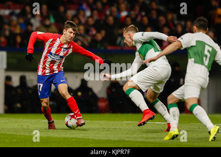 Madrid, Spagna. Il 29 Novembre, 2017. Luciano Vietto (17) Atletico de Madrid il giocatore. La Copa del Rey tra Atlético de Madrid vs Elche CF a Wanda Metropolitano stadium in Madrid, Spagna, 29 novembre 2017 . Credito: Gtres Información más Comuniación on line, S.L./Alamy Live News Foto Stock