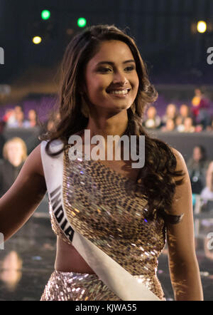 Las Vegas, Nevada, Stati Uniti. 26th novembre 2017. Miss India, Shraddha Shashidhar alle prove per la 66th Miss Universe Pageant al Planet Hollywood di Las Vegas, Nevada, il 26 novembre 2017. Credito: Damairs Carter/Media Punch/Alamy Live News Foto Stock