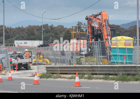 Lavori di costruzione della nuova linea ferroviaria leggera lungo Flemington Road a Canberra, Australia Foto Stock