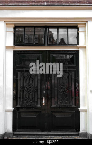 La porta e amsterdam in tipico stile olandese. Foto Stock
