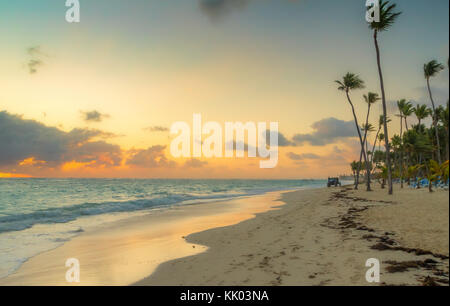 Sunrise a Punta Cana nella Repubblica dominicana. Foto Stock