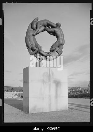 Vigelandsparken n. nb digifoto 20151106 00040 NB MIT 11699 AFR Foto Stock