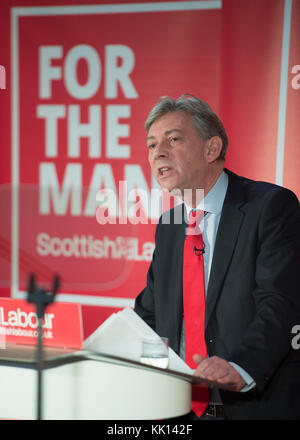 Del Partito laburista della nuova leader in Scozia Richard Leonard delinea i suoi piani per il futuro il faro in Glasgow. Foto Stock