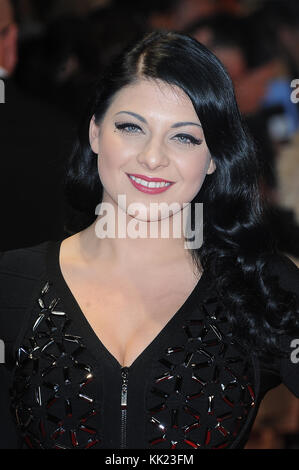 Inglese attrice Lisa Kay assiste la premiere europeo della riscrittura a Kensington Odeon a Londra. Il 7 ottobre 2014 © Paul Treadway Foto Stock