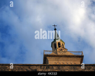 Torre della chiesa di Gerusalemme Foto Stock