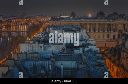 I tetti di Parigi - 19/02/2013 - - vista imprendibile su vecchi edifici di Parigi e i monumenti. Poiché il tetto del samaritano - sylvain leser / le pictorium Foto Stock