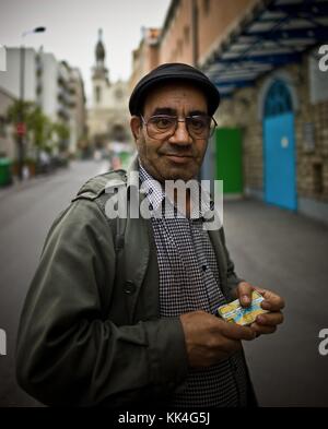 Il breadcrumbs, l'Emergency's Social Inclusion - 18/06/2012 - - Emergency Shelter - la mie de Pain, Parigi Ritratto dei benvenuti al Shelter - Sylvain Leser / le Pictorium Foto Stock