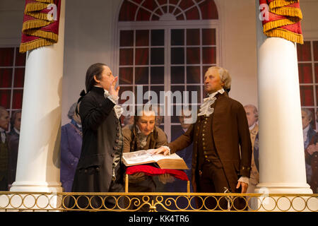 Diorama del Presidente George Washington essendo giurato in 1789, Donald W. Reynolds Museo sul Mount Vernon Estate Alexandria, VA, Stati Uniti d'America. Foto Stock