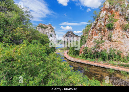 Paesaggio di khao ngu parco di pietra in Thailandia Foto Stock