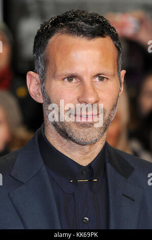 Ryan vedi figg. *** assiste la Premiere Mondiale della classe di 92 a l'Odeon West End di Londra. 1 dicembre 2013 © Paul Treadway Foto Stock