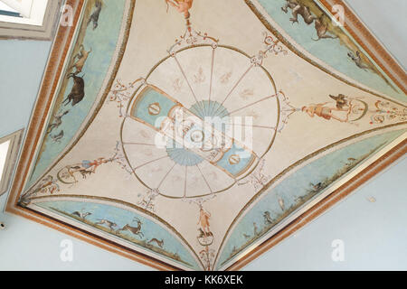 Dettaglio del soffitto in theRoyal Reggia di Portici,sala di conversazione, Portici(Napoli)Italia Foto Stock