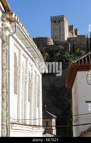 Granada, Spagna. Ottobre, 2017. L'Alhambra visto da Albaicin. ABEL F. ROS/Alamy Foto Stock