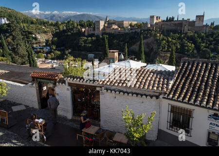 Granada, Spagna. Ottobre, 2017. L'Alhambra visto dal di dentro: ABEL F. ROS/Alamy Foto Stock