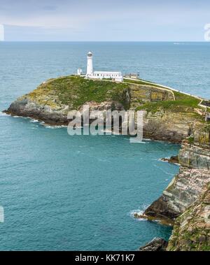 Sud pila faro, Holyhead, Anglesey, Galles. Foto Stock