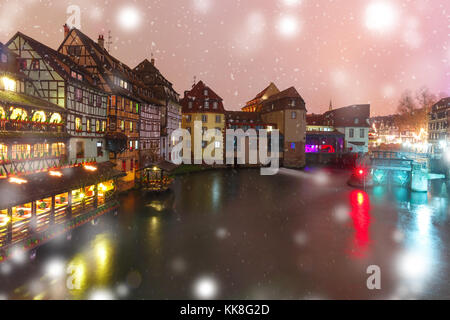 Notte Petite France di Strasburgo, Alsazia Foto Stock