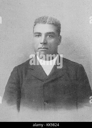 Bianco e nero ritratto di Henry P Cheatham, un membro repubblicano della Camera dei rappresentanti degli Stati Uniti da 1889-1893 dal North Carolina, uno dei soli cinque afroamericani eletti al Congresso da sud in Jim Crow era dell'ultimo decennio del XIX secolo, 1902. Dalla Biblioteca Pubblica di New York. Foto Stock