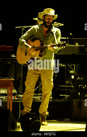 MIAMI BEACH, FL - 13 AGOSTO: Ray Lamontagne dei My Morning Jacket si esibisce con Ray Lamontagne al Fillmore il 13 agosto 2016 a Miami Beach, Florida. Persone: Ray Lamontagne Foto Stock