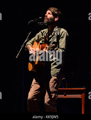 MIAMI BEACH, FL - 13 AGOSTO: Ray Lamontagne dei My Morning Jacket si esibisce con Ray Lamontagne al Fillmore il 13 agosto 2016 a Miami Beach, Florida. Persone: Ray Lamontagne Foto Stock