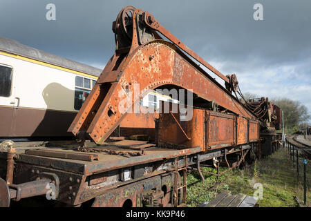 Una molto rara British heavy duty mobile gru a vapore costruito oltre cento anni fa per la Great Western Railway in England Regno Unito Foto Stock