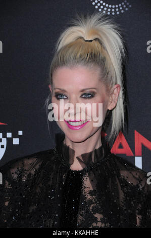 Hollywood, CALIFORNIA, Stati Uniti. 28 novembre 2017. 28 novembre 2017 - Hollywood, California - Tara Reid. "Gangster Land" a Los Angeles Premiere all'Egyptian Theater di Hollywood. Credito fotografico: Birdie Thompson/AdMedia credito: Birdie Thompson/AdMedia/ZUMA Wire/Alamy Live News Foto Stock