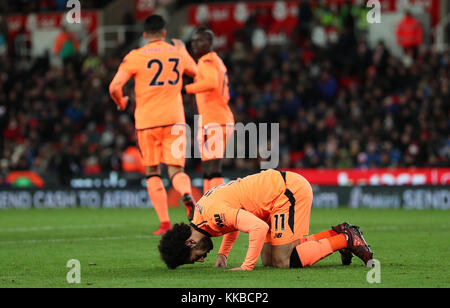 Liverpool è Mohamed Salah celebra segnando il secondo gol durante il match di Premier League a bet365 Stadium, Stoke. Foto Stock