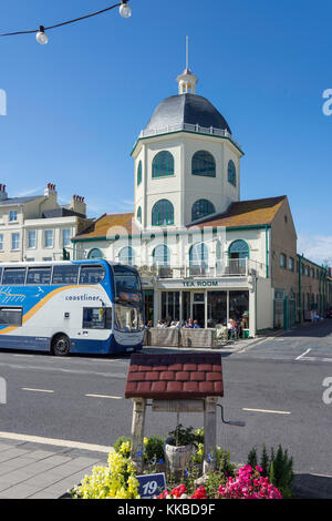 La cupola Cinema sul lungomare, Worthing West Sussex, in Inghilterra, Regno Unito Foto Stock