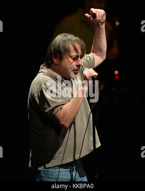 CORAL SPRINGS, Florida - GENNAIO 31: Southside Johnny of Southside Johnny and the Asbury Jukes si esibisce al Coral Springs Center for the Arts il 31 gennaio 2016 a Coral Springs, Florida persone: Southside Johnny Foto Stock