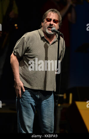 CORAL SPRINGS, Florida - GENNAIO 31: Southside Johnny of Southside Johnny and the Asbury Jukes si esibisce al Coral Springs Center for the Arts il 31 gennaio 2016 a Coral Springs, Florida persone: Southside Johnny Foto Stock