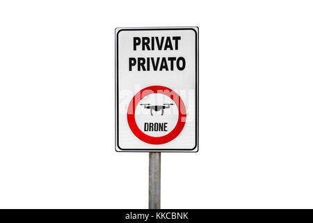 Nessun segno drone isolato su bianco con percorso di clipping. Foto Stock