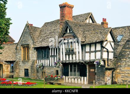 Il almonry nella città di Evesham, worcestershire, Inghilterra. 14 c home dell'Elemosiniere di evesham abbey. ora un museo Foto Stock