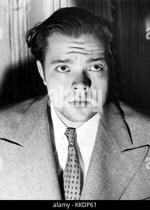 Orson Welles, premere intervista dopo la guerra dei mondi broadcast, Ottobre 31, 1938 Orson Welles Billboard Foto Stock