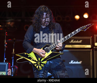 Miami , fl - 17 aprile: oz fox di stryper esegue al magic city casino on April 17, 2015 a Miami in Florida persone: oz fox Foto Stock