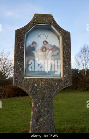 Quattordicesima Stazione del cross st brigids santuario County Louth Repubblica di Irlanda Foto Stock