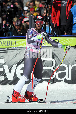 2 dicembre 2017: il Team USA, Travis Ganong #14, a seguito del suo completamento della discesa libera concorrenza durante la Audi FIS Birds of Prey World Cup, Beaver Creek, Colorado. Foto Stock