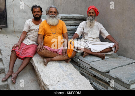 JAIPUR, INDIA, 27 Ottobre 2017 : Ritratto di Sadhus. Un sadhu è un religioso ascetico, mendicante o qualsiasi persona santo nell'induismo e il Giainismo che ha ren Foto Stock