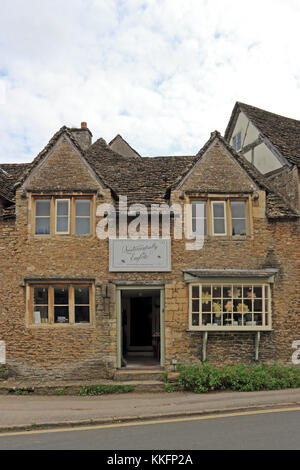 Quintessentially English shop, Lacock, Wiltshire Foto Stock