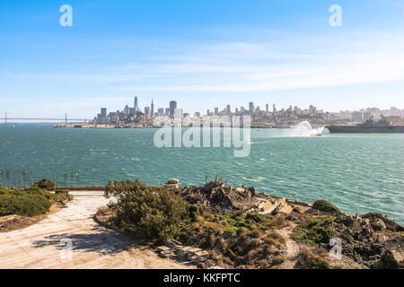 Vista sulla città di San Francisco da Isola di Alcatraz Foto Stock