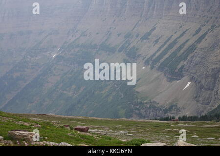 Highline Trail da nascosto lago Trail, il Glacier National Park Foto Stock