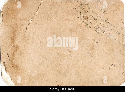 Questa fotografia, datata intorno al 1944, cattura individui provenienti dalla Romania, tra cui Hoinaru Ilia, Zaharia Maria e altri. Fa parte della collezione personale di anca Danilescu, che fornisce uno sguardo sulla vita e la storia rumena della metà del XX secolo. Foto Stock