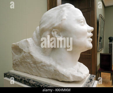 Una scultura del 1906 di Nike dello scultore russo Sergey Konenkov, ospitata nella Galleria Tretyakov di Mosca. Foto Stock