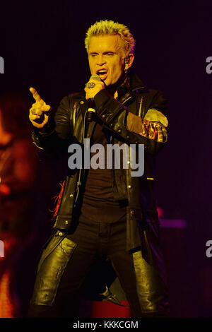 HOLLYWOOD FL - 21 settembre: Billy Idol del Billy Idol band suona al Hard Rock Live presso il Seminole Hard Rock Casino e il 21 settembre 2015 in Hollywood Florida Persone: Billy Idol Foto Stock