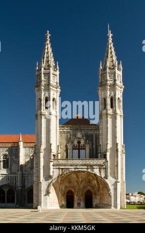 Il Museu de Marinha, il Museo Marittimo, parte del monastero di San Geronimo, nel quartiere Belem di Lisbona, Portogallo. Foto Stock